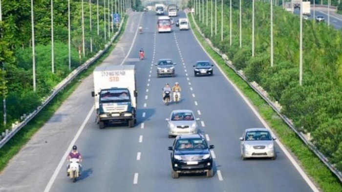 Khẩn trương hoàn thiện các văn bản hướng dẫn thi hành Luật Trật tự, an toàn giao thông đường bộ và Luật Đường bộ