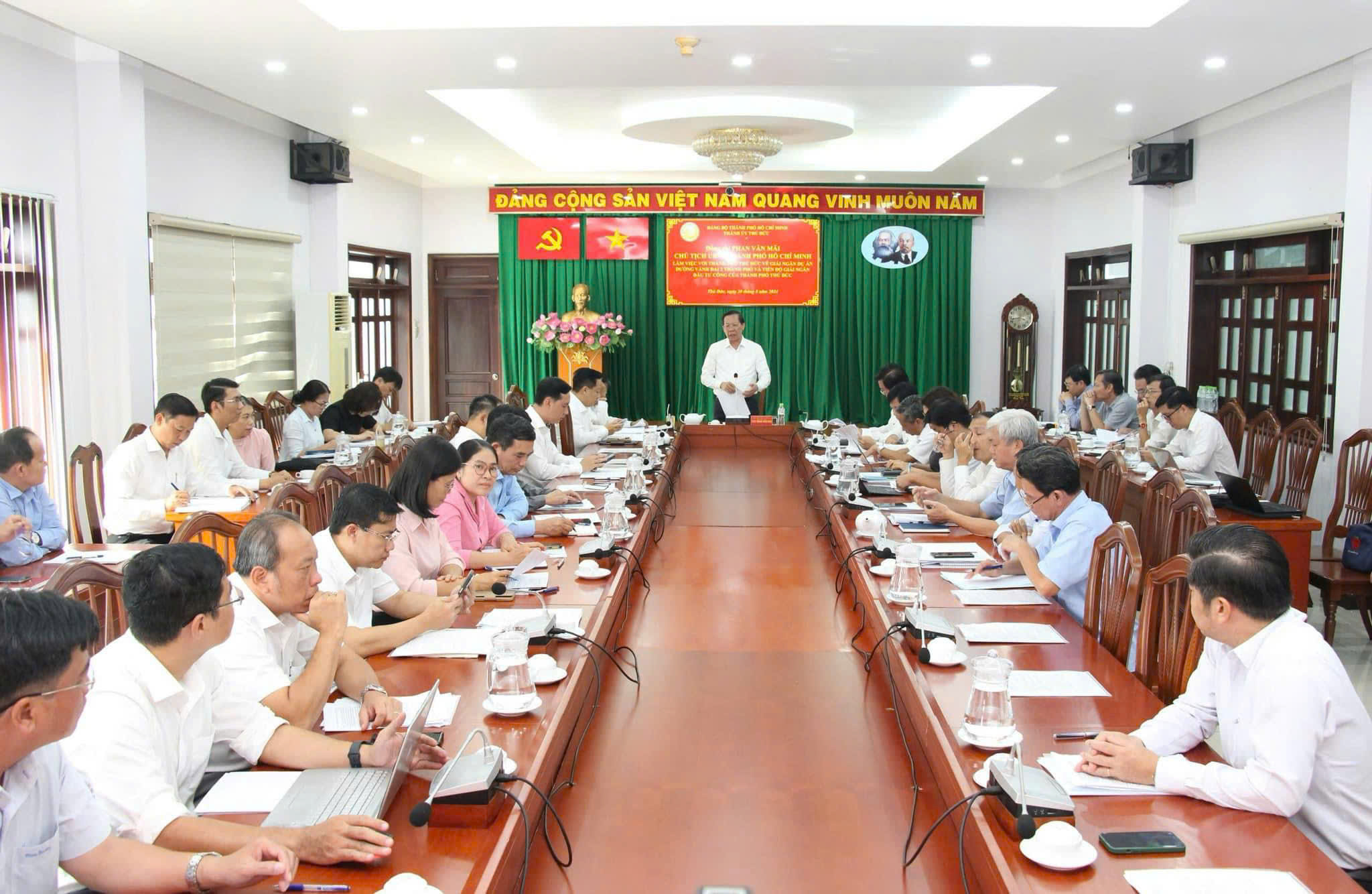 đồng chí Phan Văn Mãi, Ủy viên Ban Chấp hành Trung ương Đảng, Phó Bí thư Thành ủy, Chủ tịch UBND TP Hồ Chí Minh đã có buổi làm việc với TP Thủ Đức 
