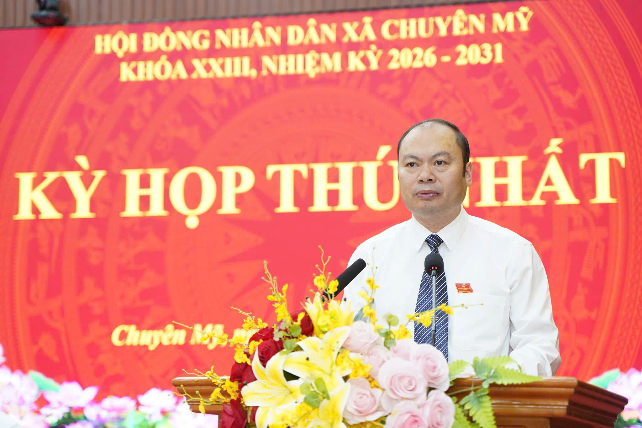 Đồng chí Nguyễn Hữu Chi phát biểu nhấn mạnh vai trò trách nhiệm của người đại biểu nhân dân.