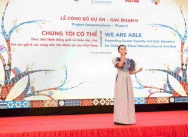 Ca sỹ Phương Mỹ Chi 