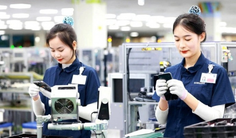 Hoàn thiện chính sách xã hội đối với công nhân trong kỷ nguyên mới