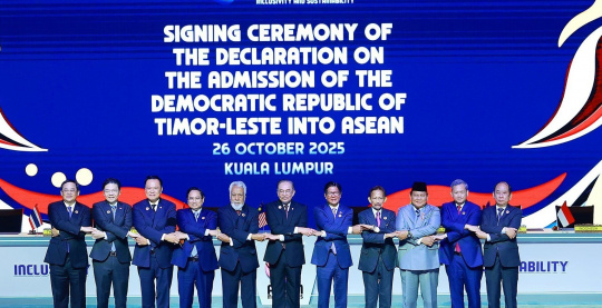 Xây dựng Cộng đồng ASEAN đoàn kết, ổn định, tự cường, phát triển bền vững và bao trùm