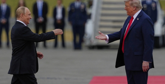 Thế giới 2025 qua ống kính