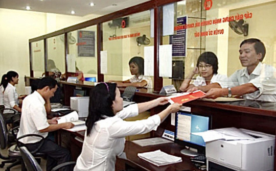 Xây dựng văn hóa công vụ trong các cơ quan hành chính nhà nước hiện nay