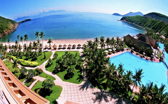 Thực trạng pháp luật kinh doanh bất động sản du lịch ở Việt Nam và kiến nghị hoàn thiện