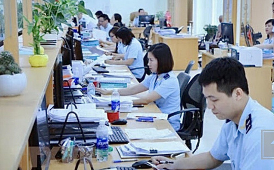 Hoàn thiện thể chế về tổ chức bộ máy và quản lý biên chế theo yêu cầu của Nghị quyết Hội nghị Trung ương 6, khóa XII