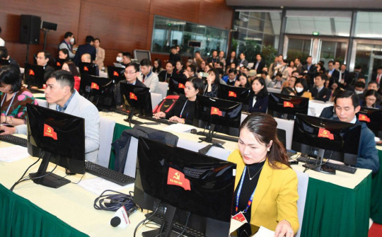 Khai trương trung tâm báo chí và họp báo Đại hội XIII của Đảng