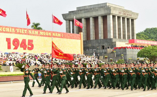Một số bài học về đấu tranh bảo vệ nền tảng tư tưởng của Đảng trong thời kỳ hội nhập quốc tế