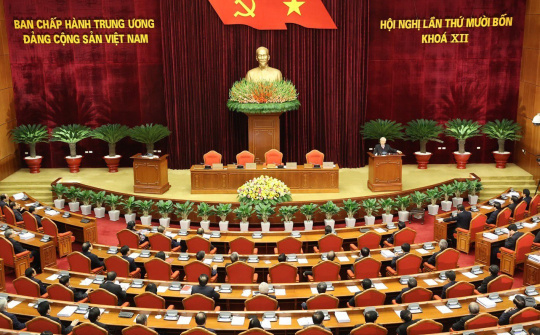 Những kinh nghiệm chủ yếu về xây dựng, chỉnh đốn Đảng qua 35 năm đổi mới đất nước