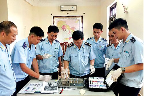Tập huấn cho cán bộ hải quan về công tác kiểm soát tiền chất