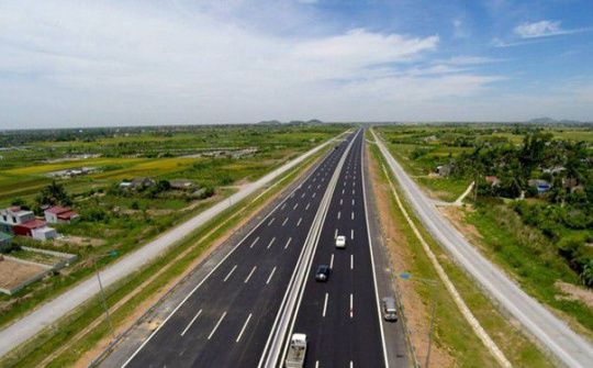 Đẩy nhanh cấp phép khai thác khoáng sản làm vật liệu xây dựng cao tốc Bắc - Nam phía Đông