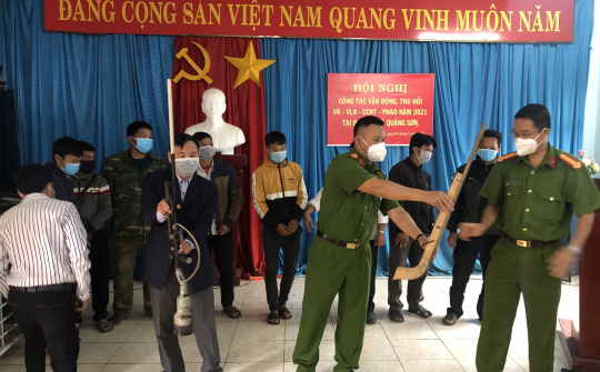 Công an Đắk Nông phát động người dân giao nộp vũ khí, vật liệu nổ, công cụ hỗ trợ và pháo nổ