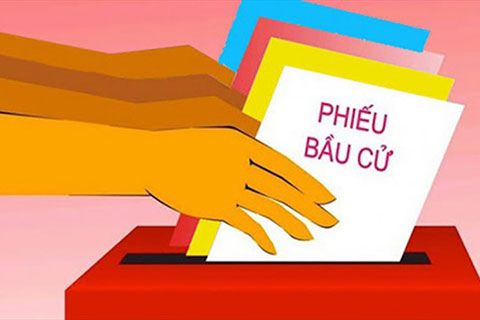 Việc giải quyết đơn thư khiếu nại, tố cáo liên quan đến bầu cử được thực hiện như thế nào?
