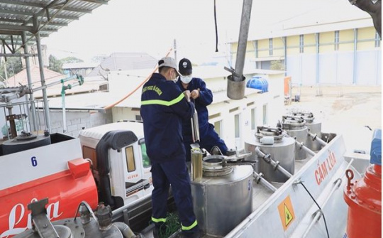 Quản lý hoạt động kinh doanh xăng, dầu vẫn còn nhiều kẽ hở