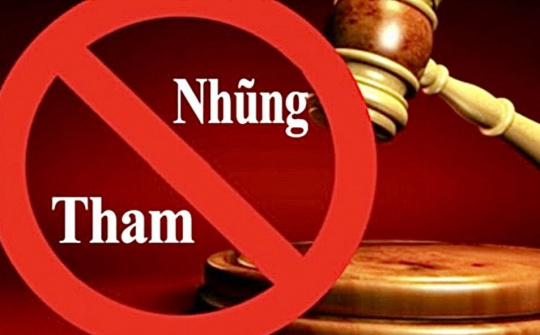 So sánh dấu hiệu pháp lý và hình phạt một số tội danh thuộc nhóm tội tham nhũng?