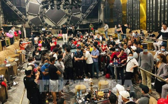 Phát hiện 100 người dương tính ma túy trong quán bar tại TP HCM