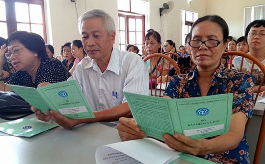 Nghị định hợp nhất quy định về nghỉ hưu ở tuổi cao hơn đối với cán bộ, công chức