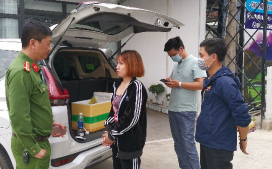 Bắt giữ người phụ nữ trộn cần sa vào trà sữa để bán