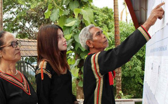 Những vấn đề thực tiễn khi tiếp xúc cử tri vận động bầu cử