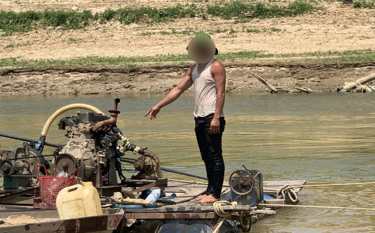 Đắk Glong: Bắt quả tang các đối tượng khai thác cát trái phép