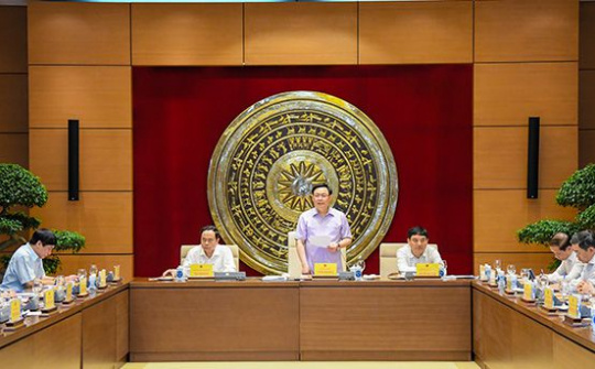 Phải có chiến lược xây dựng pháp luật để văn hóa tương xứng với kinh tế và các lĩnh vực khác