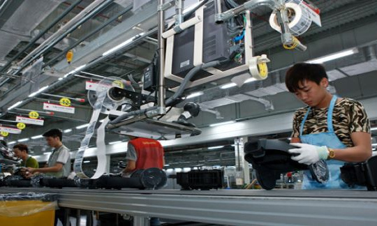 Trước 15/5, Thủ tướng Phạm Minh Chính yêu cầu rà soát quy định gây vướng mắc kinh doanh