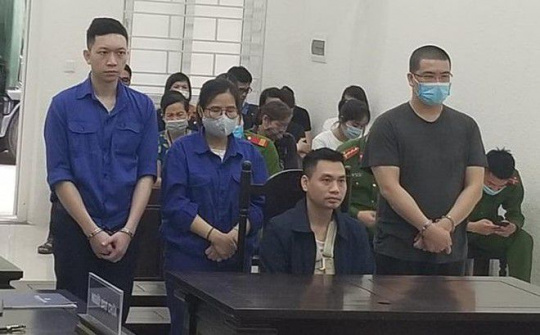 Phạt tù 4 đối tượng lợi dụng dịch Covid – 19 buôn bán trang phục bảo hộ y tế giả