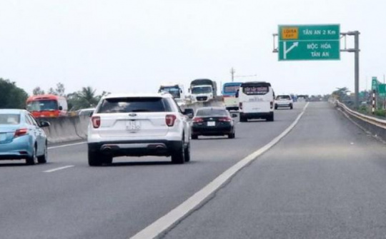 Đề xuất thu phí sử dụng đường bộ cao tốc do Nhà nước đầu tư