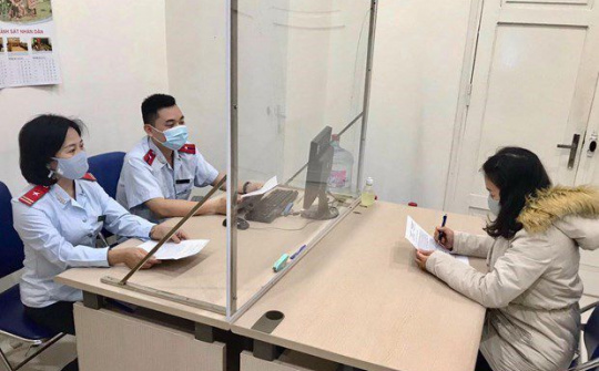 Dịch COVID-19: Để mỗi người dân là "lá chắn" với tin giả, sai sự thật