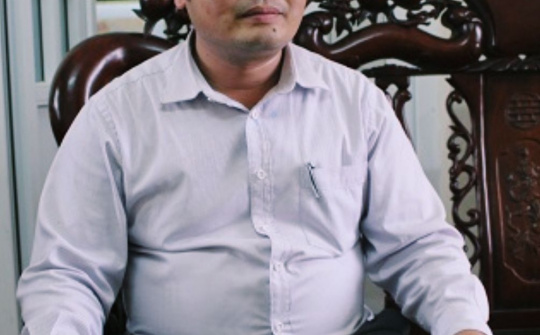 Bắt tạm giam nguyên Chủ tịch và công chức địa chính xã