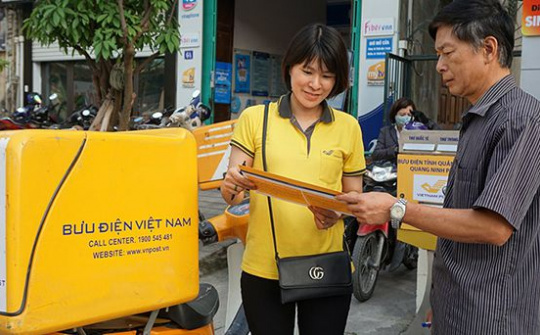 Tước Giấy phép bưu chính từ 4-6 tháng đối với hành vi áp dụng giá cước dịch vụ không đúng với giá cước đã thông báo