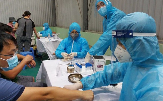 Chủ động đánh giá, dự báo sát tình hình dịch; xét nghiệm tầm soát diện rộng khoa học, tiết kiệm