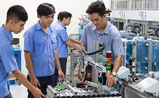 Bộ Giáo dục và Đào tạo: Đề xuất dạy văn hóa trong trường nghề