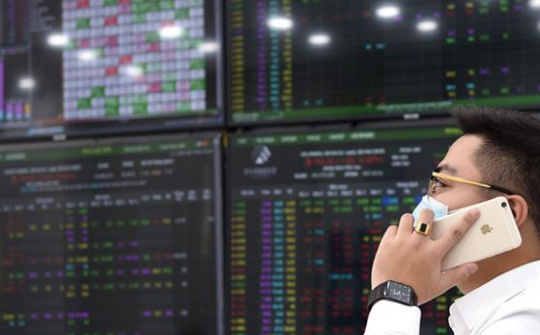 Giảm giá một số dịch vụ lĩnh vực chứng khoán nhằm hỗ trợ các tổ chức, cá nhân chịu ảnh hưởng do dịch COVID-19