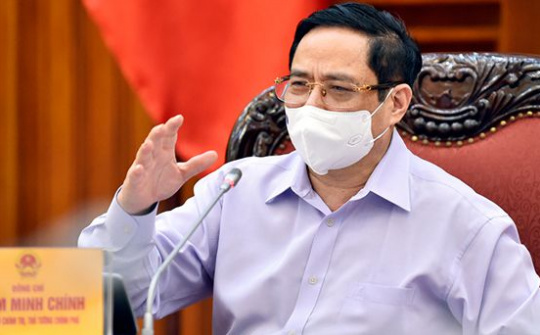 Hoàn thiện môi trường pháp lý; xây dựng nền dân chủ, nhà nước pháp quyền xã hội chủ nghĩa