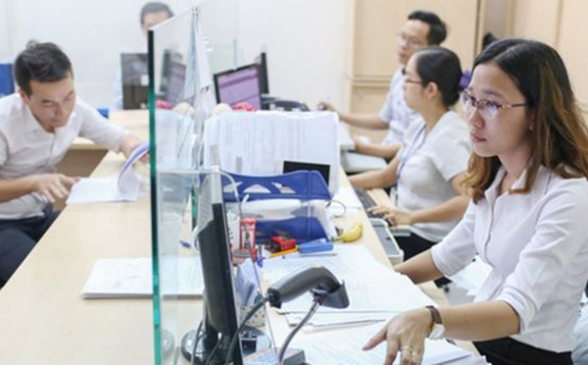 Chính thức bãi bỏ chứng chỉ ngoại ngữ, tin học cho công chức hành chính