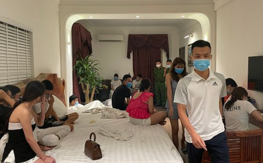 Nam Định: PC04 đột kích khách sạn giữa đại dịch, phát hiện nhiều nam nữ 'phê' ma túy