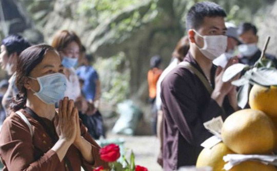 Tăng cường công tác phòng, chống dịch COVID-19 trong hoạt động tín ngưỡng, tôn giáo