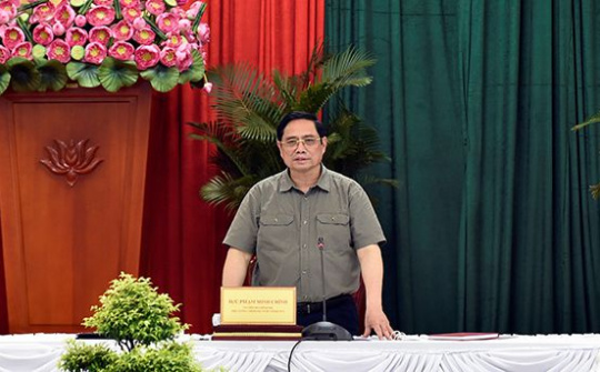 Kiên trì thực hiện mục tiêu kép, sáng suốt trong phòng chống dịch, dứt khoát không để dịch lây lan vào khu công nghiệp