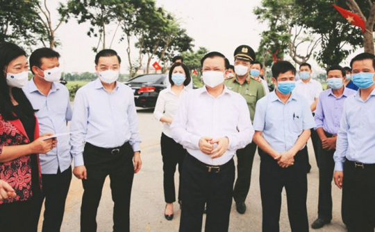 Bí thư Thành ủy Hà Nội Đinh Tiến Dũng: Gia cố toàn bộ các biện pháp phòng, chống COVID-19