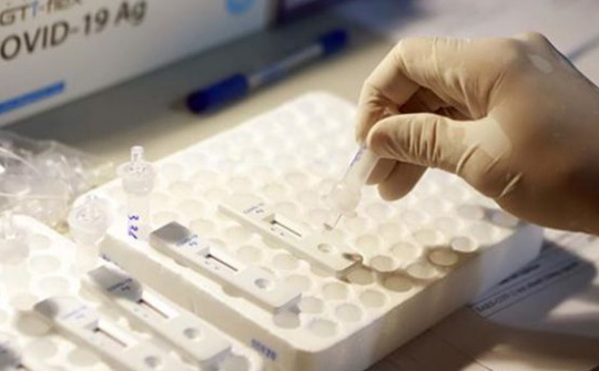 Nghị quyết về mua sắm thuốc, hóa chất, vật tư, trang thiết bị, phương tiện phục vụ phòng chống dịch COVID-19