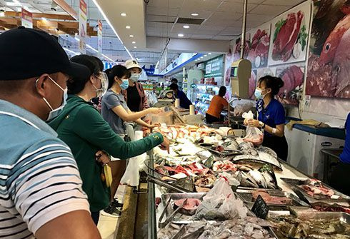 Tình trạng buôn lậu, gian lận thương mại, hàng giả tiếp tục diễn biến phức tạp