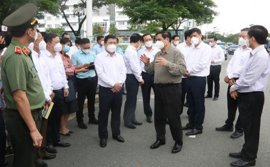 Chống “giặc dịch” không để phải “nhắc việc”