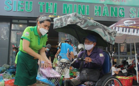 Thương người như thể thương thân