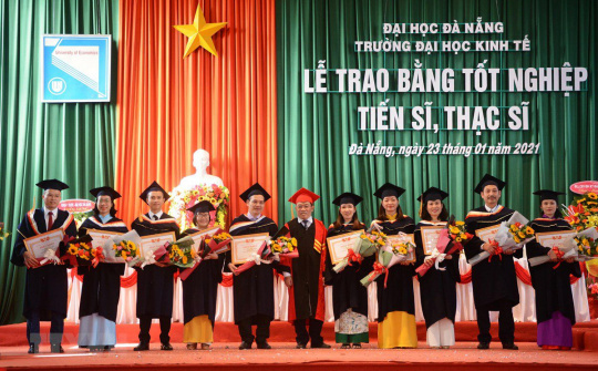 Quy chế mới về tuyển sinh và đào tạo tiến sỹ: Học thật-nghiên cứu thật