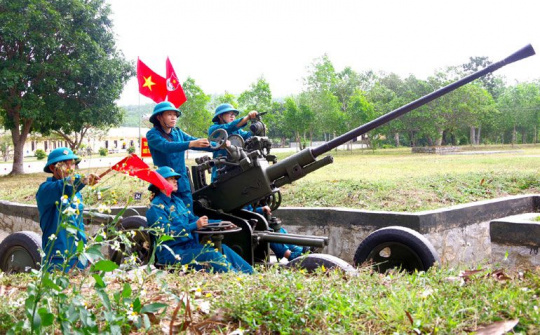 Lực lượng vũ trang Phú Yên: Từ vũ khí thô sơ đến “mẫu mực, chính quy”