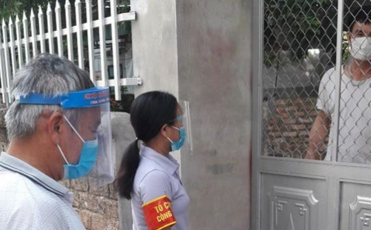 Tiếp sức để đồng bào an tâm ở lại