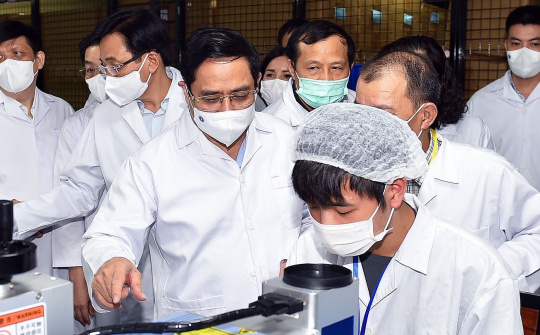 Thủ tướng yêu cầu tăng cường các biện pháp phòng chống dịch quyết liệt hơn, hiệu quả hơn