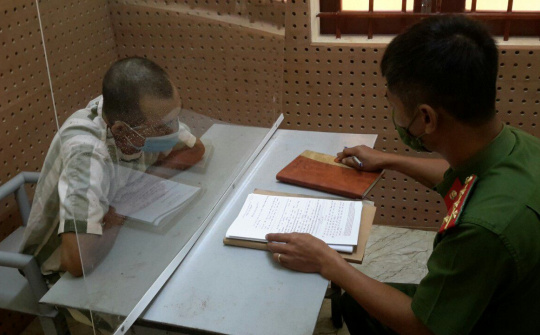 Đắk Nông: Tạm giữ hình sự đối tượng lái xe  tông gãy các Barie để thông các chốt kiểm dịch