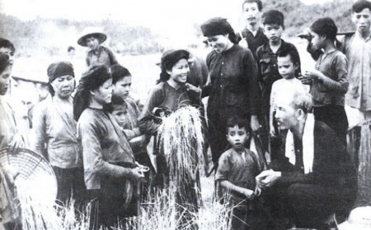 Không thể có cán bộ tốt nếu “nói một đằng, làm một nẻo”